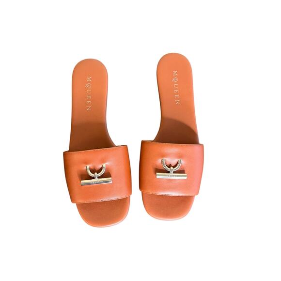 Alexander McQueen NIB T-Bar Leather Slides in Brown Size 39.5 - Picture 6 of 12